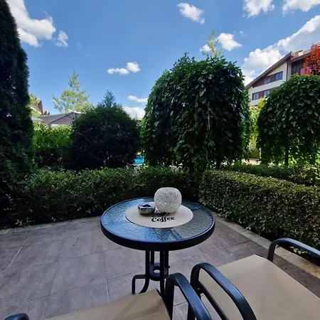 Aspen Luxury A006